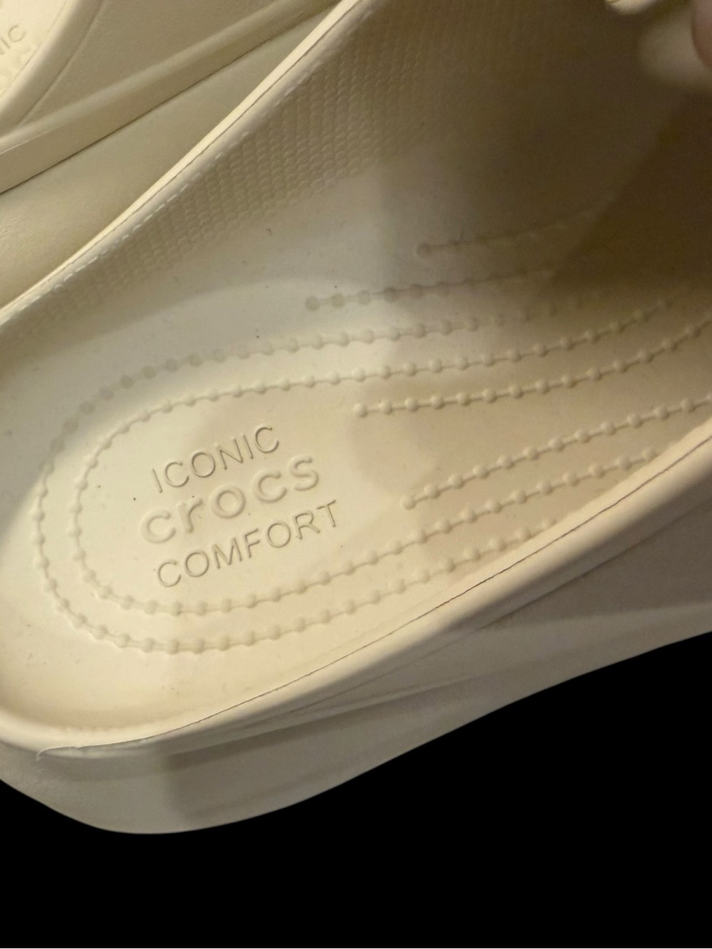 Women’s CROCS Classic Crush Sandals Slip On Shoes Ivory  Beige Size 11 NWT - Picture 5 of 7